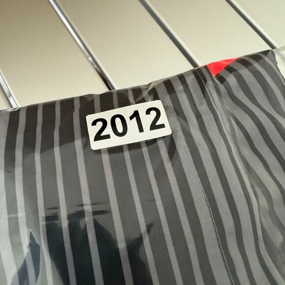 Nike Running Shorts Mens Large Grey Striped Lightweight Performance 7" Inseam - Picture 16 of 16